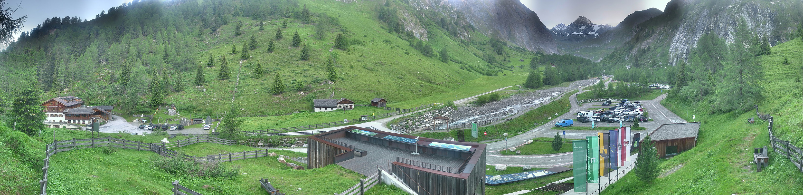 Archiv Foto Webcam Kalser Glocknerstraße - der Weg zum königlichen Ausblick