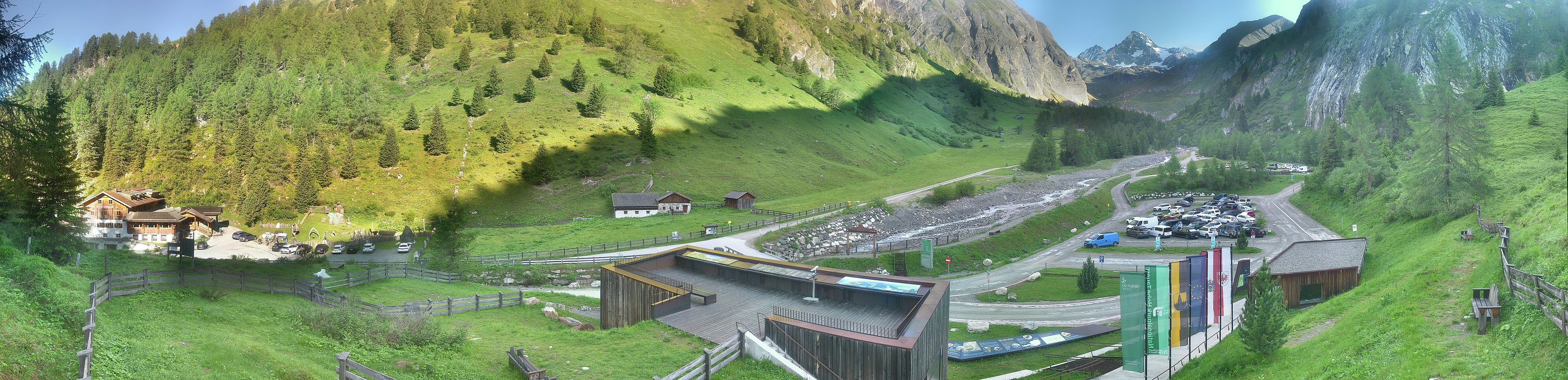 Archiv Foto Webcam Kalser Glocknerstraße - der Weg zum königlichen Ausblick