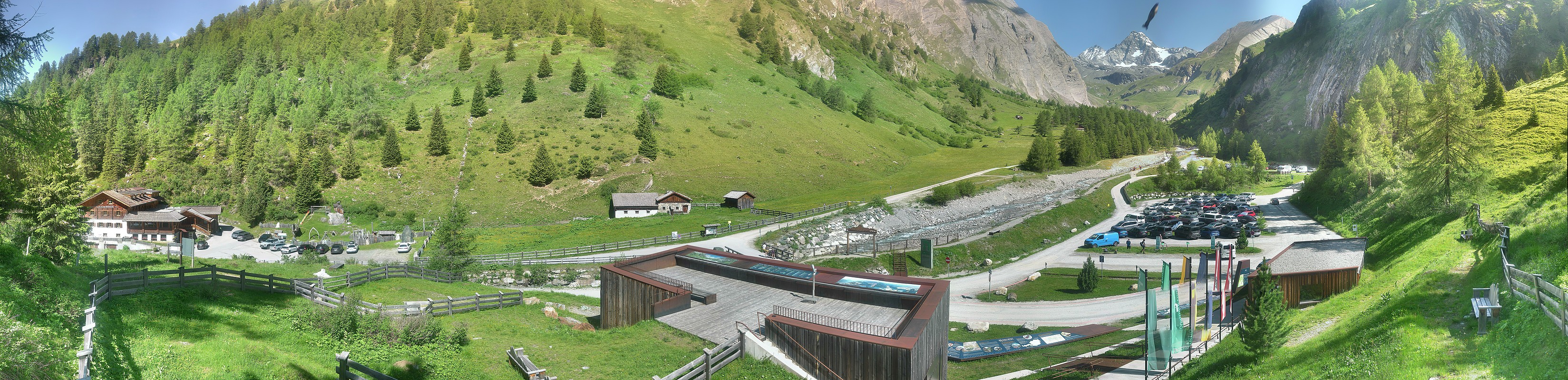 Archiv Foto Webcam Kalser Glocknerstraße - der Weg zum königlichen Ausblick