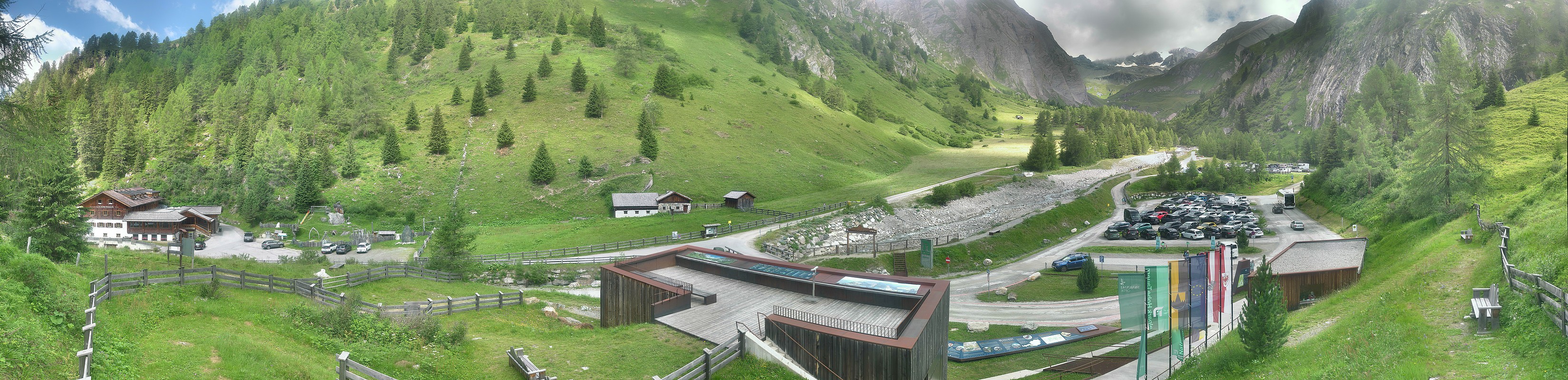 Archiv Foto Webcam Kalser Glocknerstraße - der Weg zum königlichen Ausblick