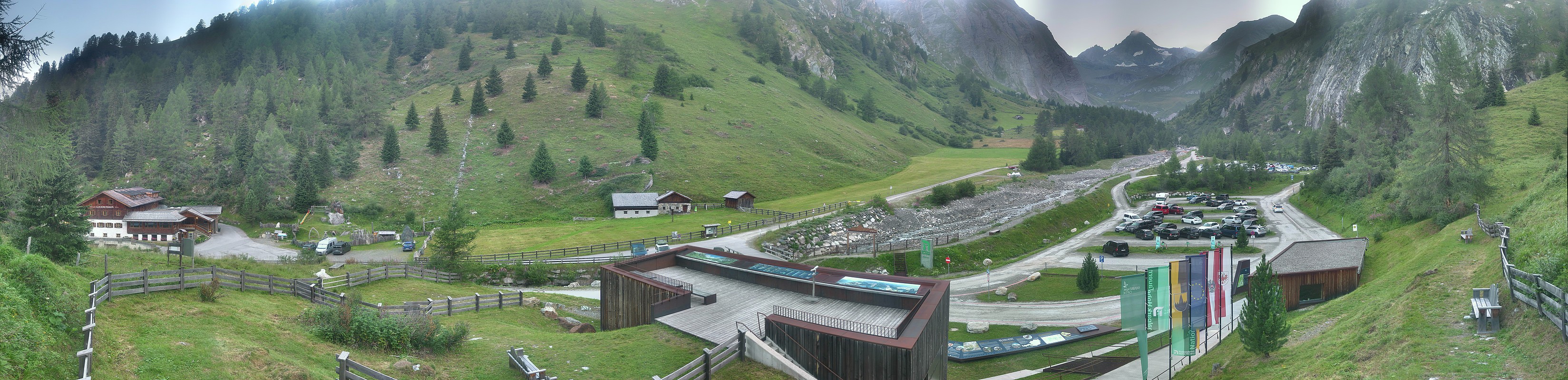 Archiv Foto Webcam Kalser Glocknerstraße - der Weg zum königlichen Ausblick
