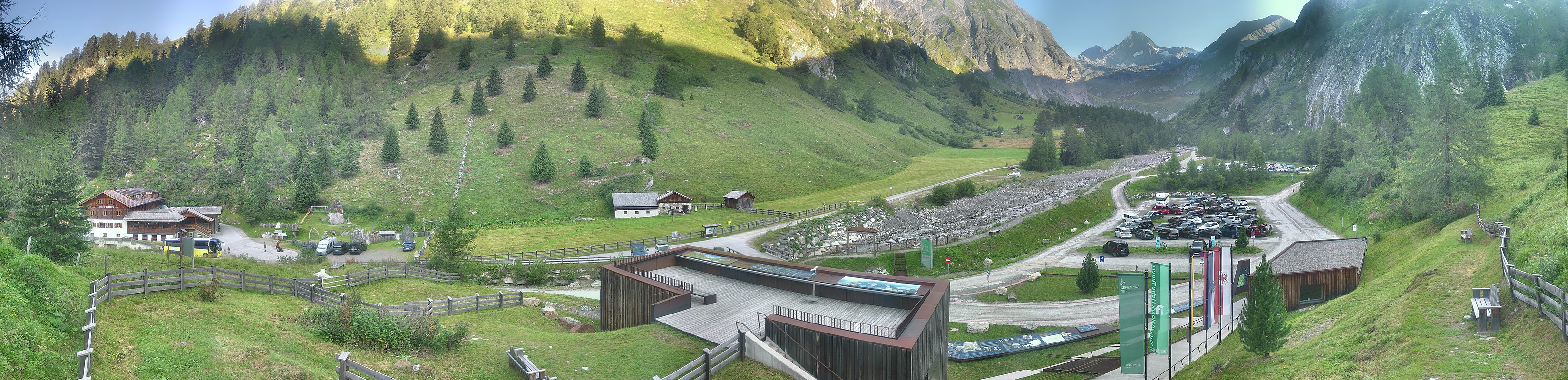 Archiv Foto Webcam Kalser Glocknerstraße - der Weg zum königlichen Ausblick
