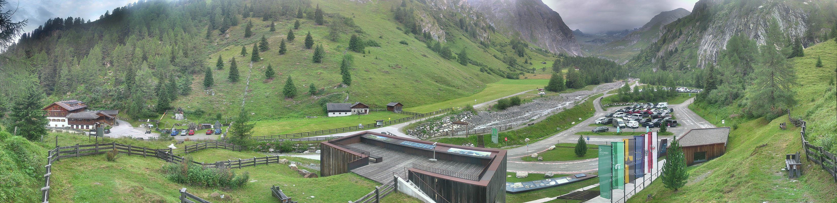Archiv Foto Webcam Kalser Glocknerstraße - der Weg zum königlichen Ausblick