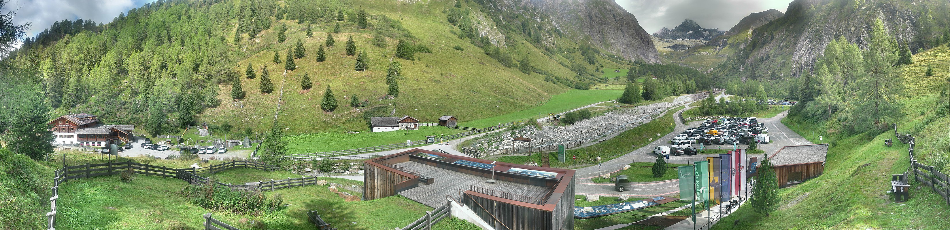 Archiv Foto Webcam Kalser Glocknerstraße - der Weg zum königlichen Ausblick