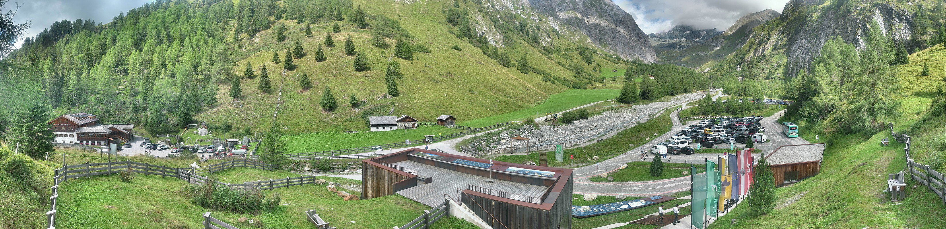Archiv Foto Webcam Kalser Glocknerstraße - der Weg zum königlichen Ausblick