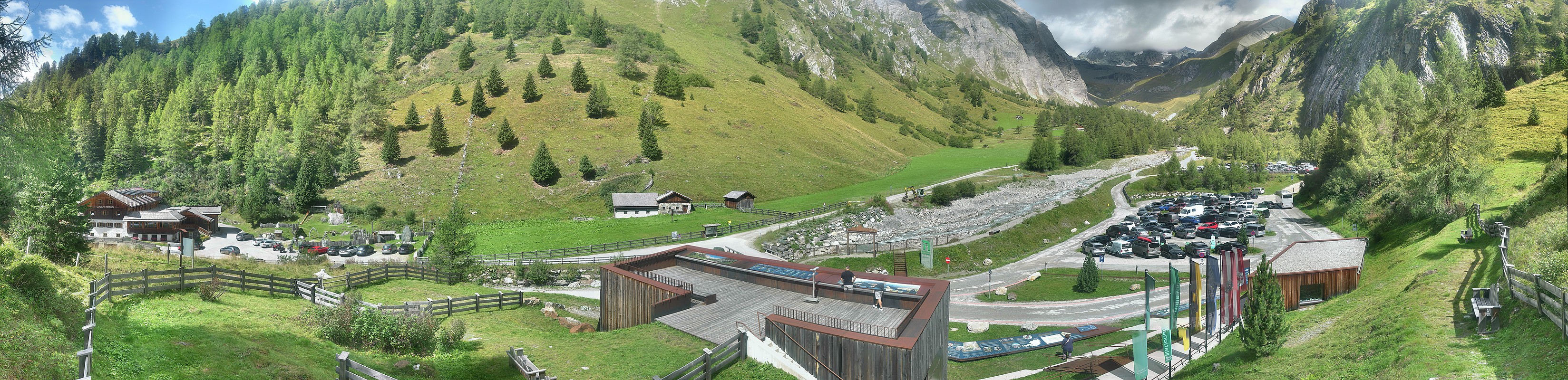 Archiv Foto Webcam Kalser Glocknerstraße - der Weg zum königlichen Ausblick