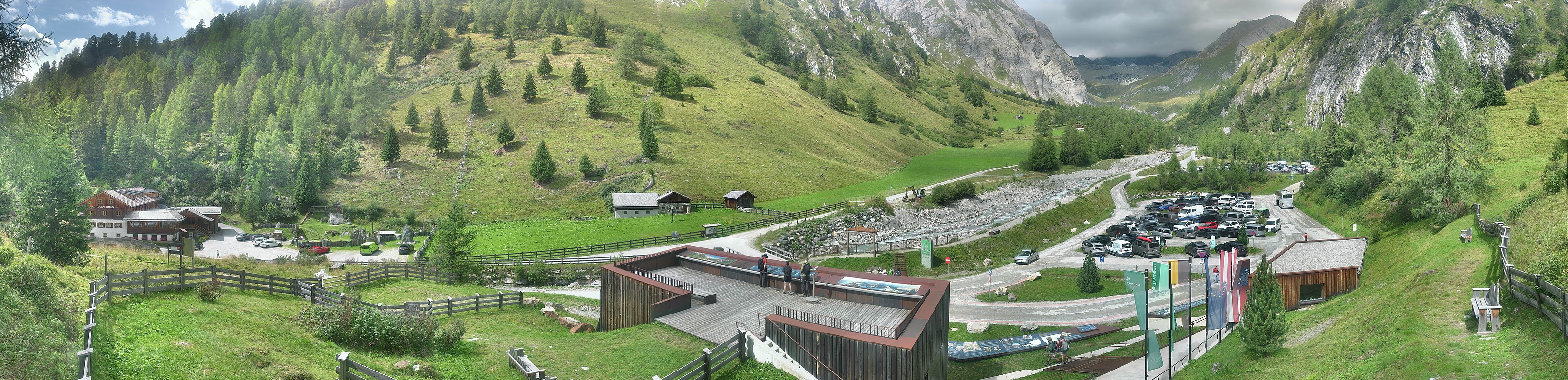 Archiv Foto Webcam Kalser Glocknerstraße - der Weg zum königlichen Ausblick