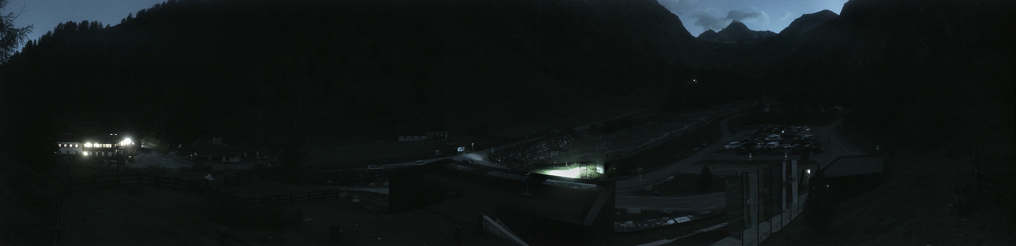 Archiv Foto Webcam Kalser Glocknerstraße - der Weg zum königlichen Ausblick