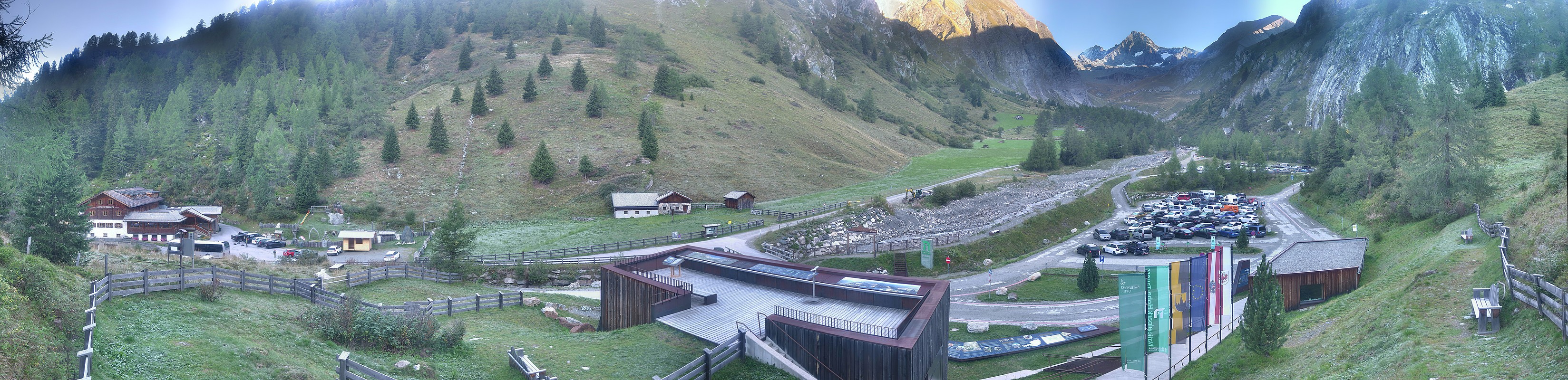 Archiv Foto Webcam Kalser Glocknerstraße - der Weg zum königlichen Ausblick