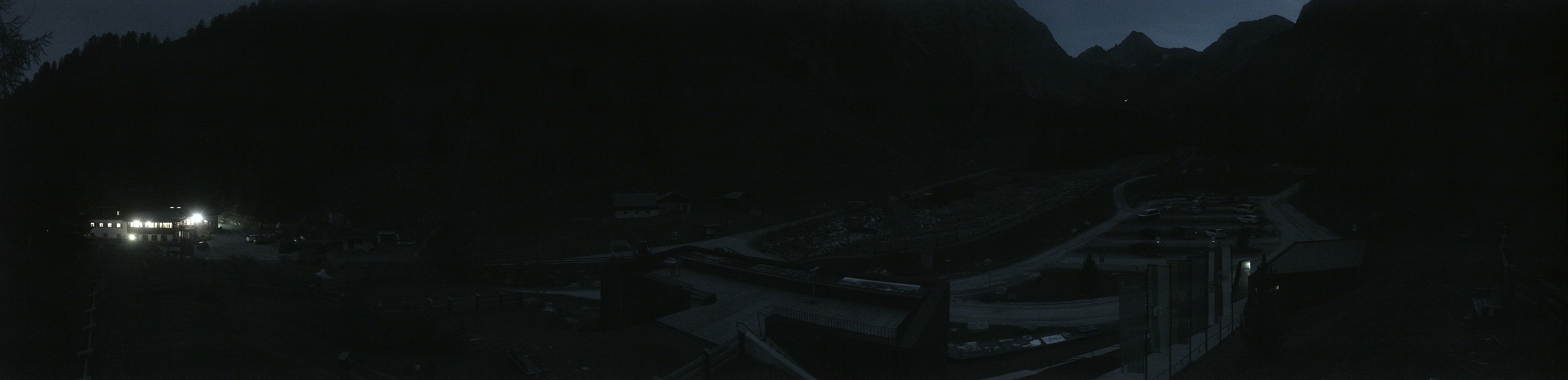 Archiv Foto Webcam Kalser Glocknerstraße - der Weg zum königlichen Ausblick