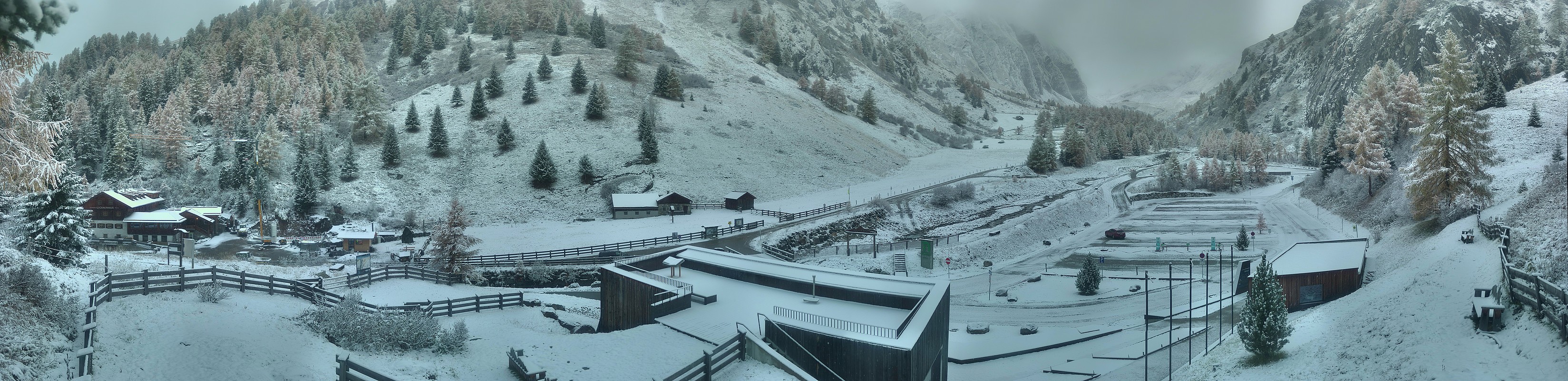 Archiv Foto Webcam Kalser Glocknerstraße - der Weg zum königlichen Ausblick