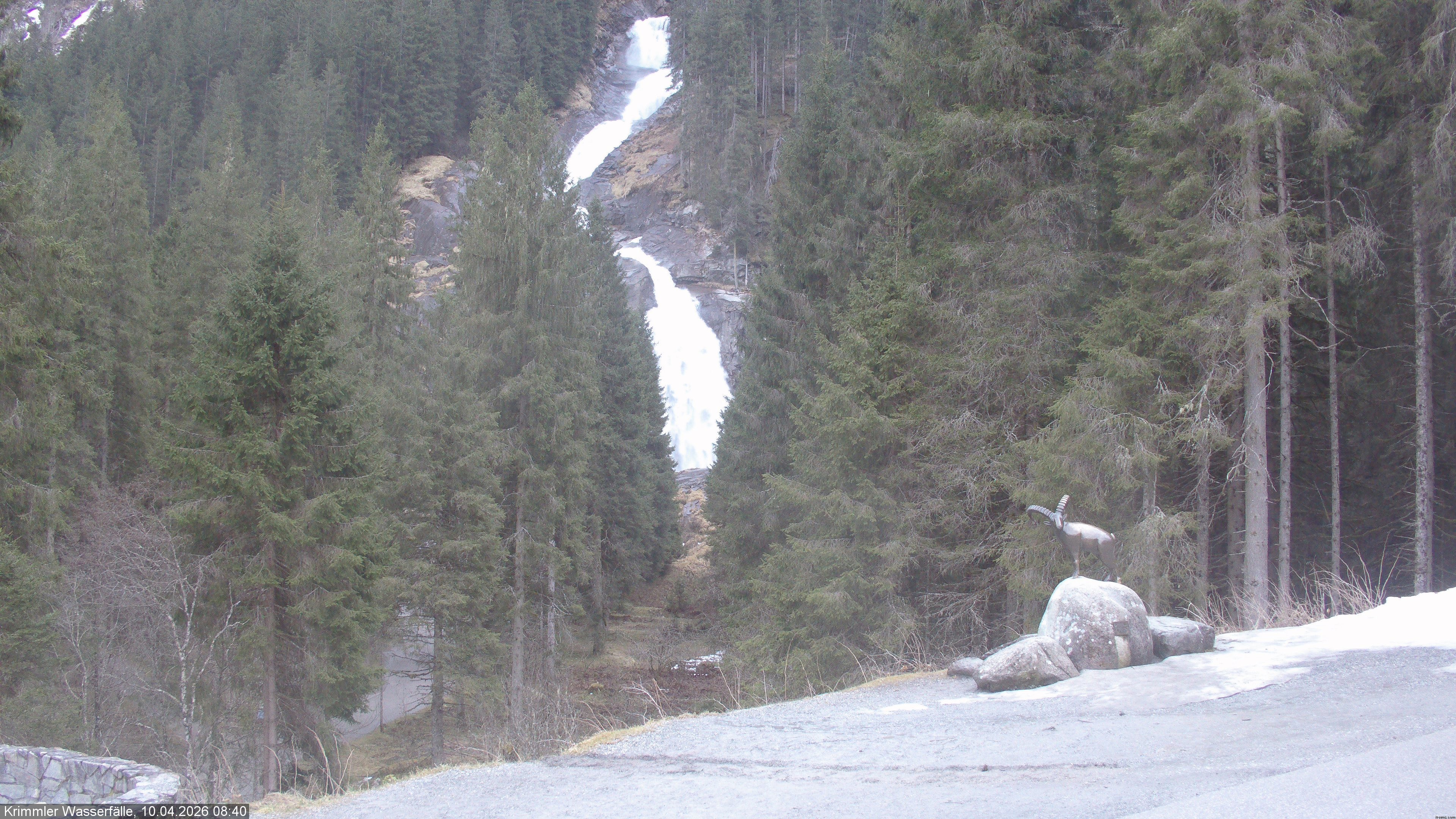 Archived image Webcam Hanke's Café - Krimml Waterfalls