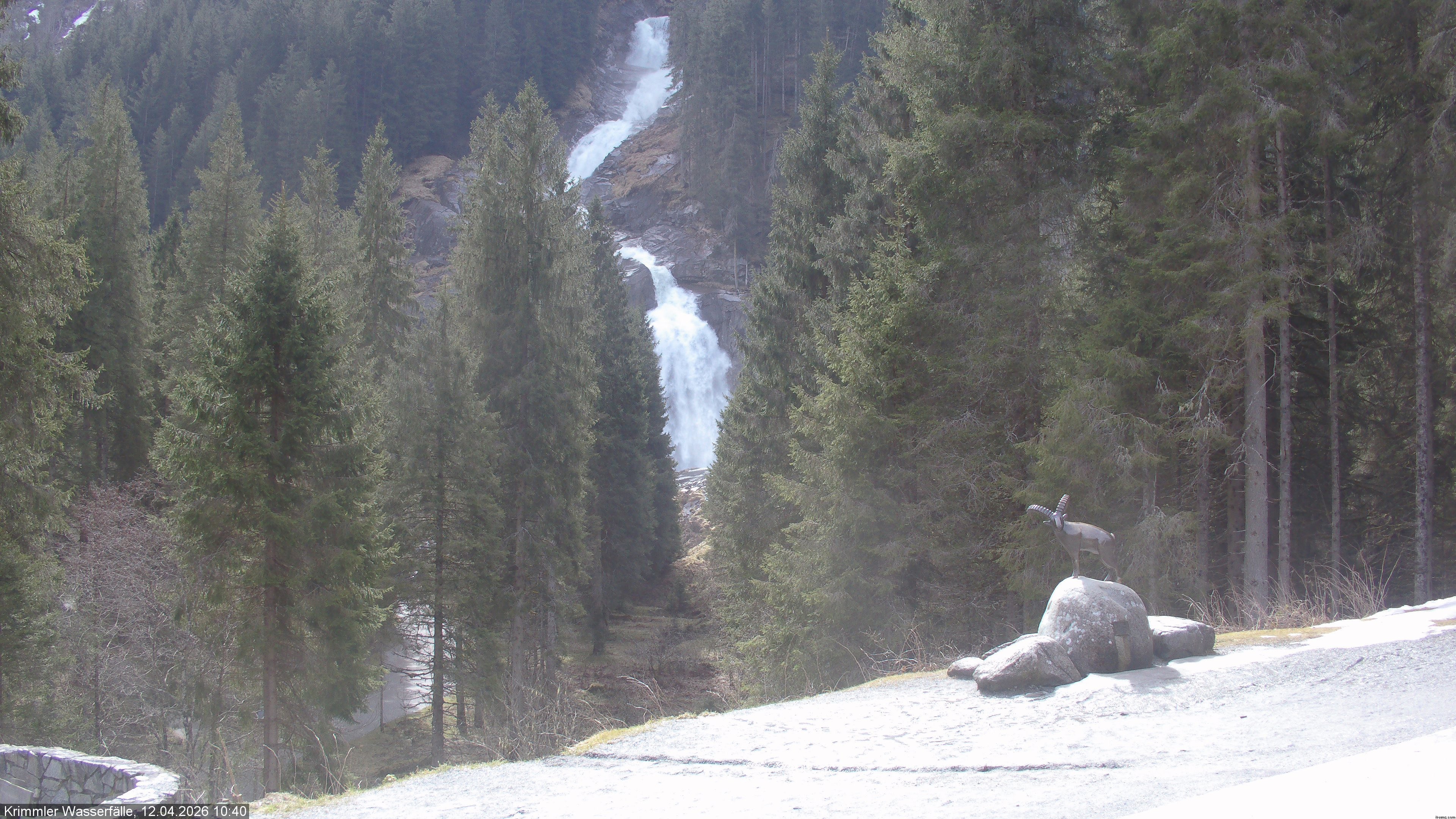 Archived image Webcam Hanke's Café - Krimml Waterfalls