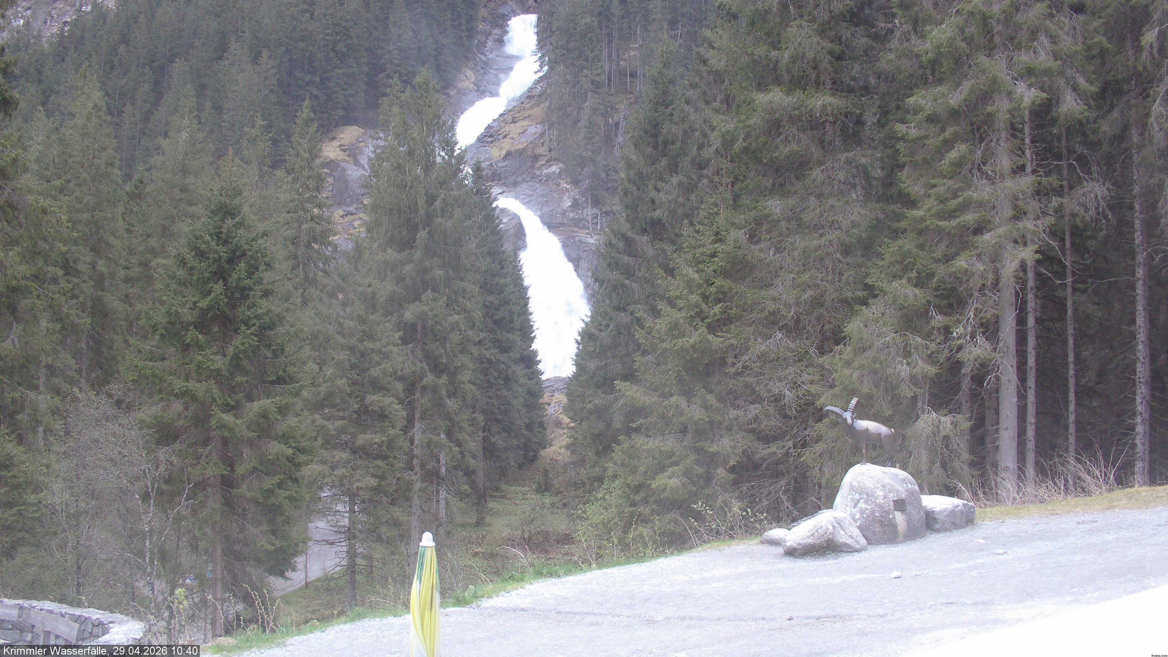 Archived image Webcam Hanke's Café - Krimml Waterfalls