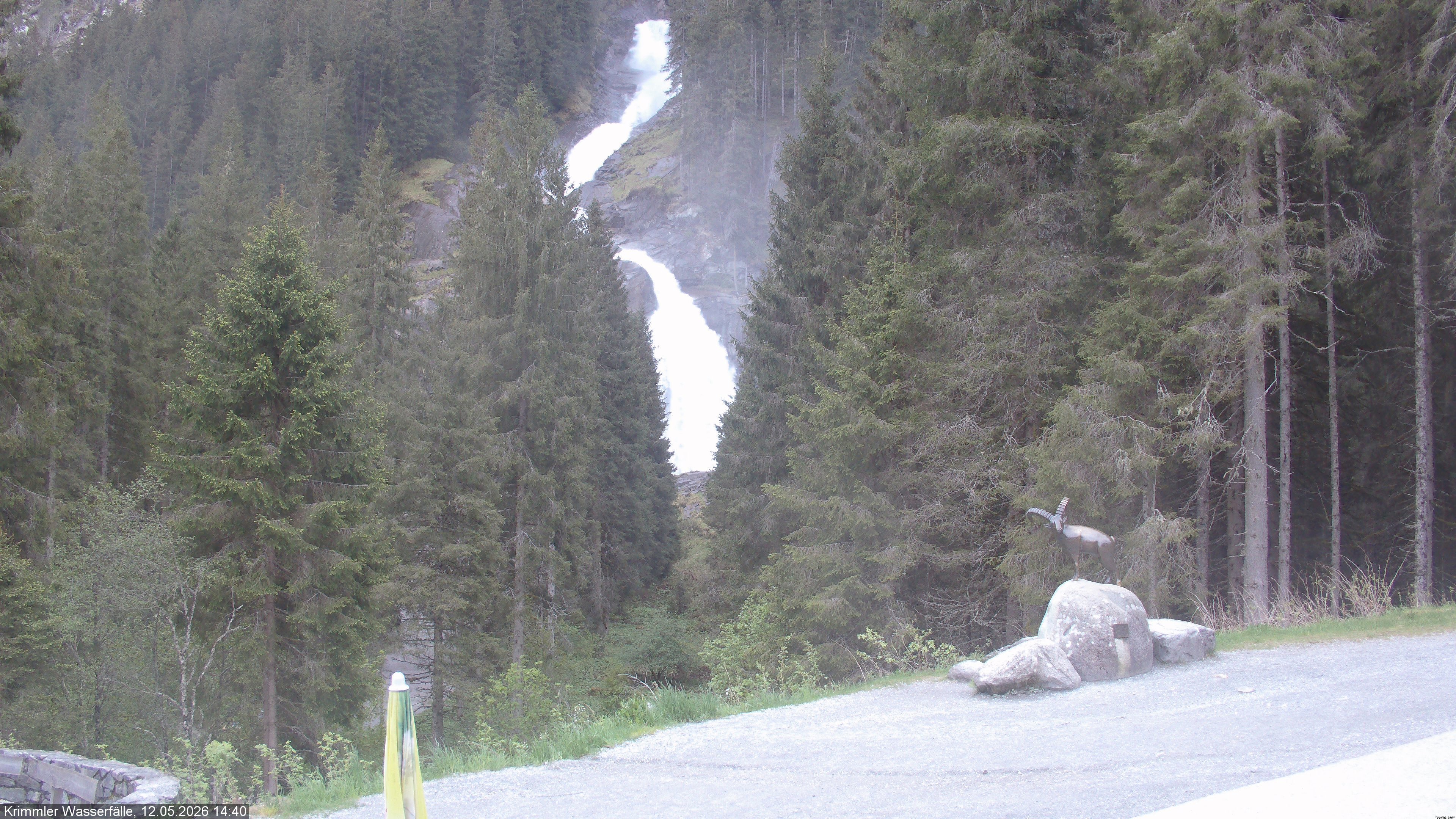 Archived image Webcam Hanke's Café - Krimml Waterfalls