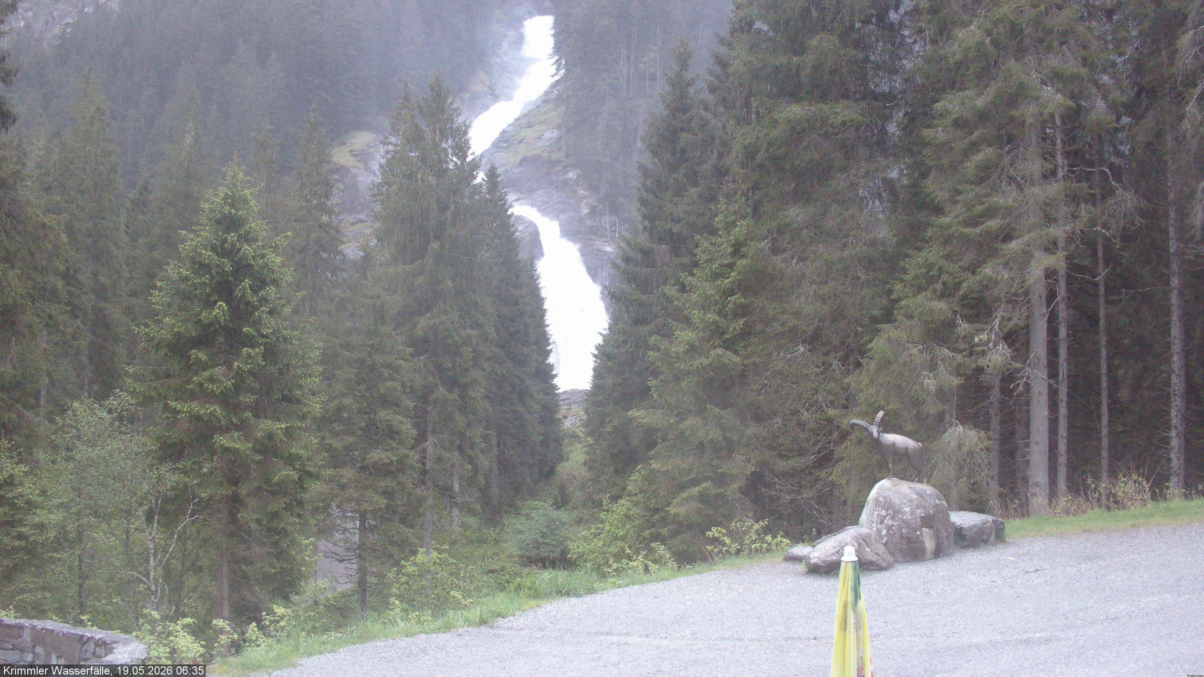 Archived image Webcam Hanke's Café - Krimml Waterfalls