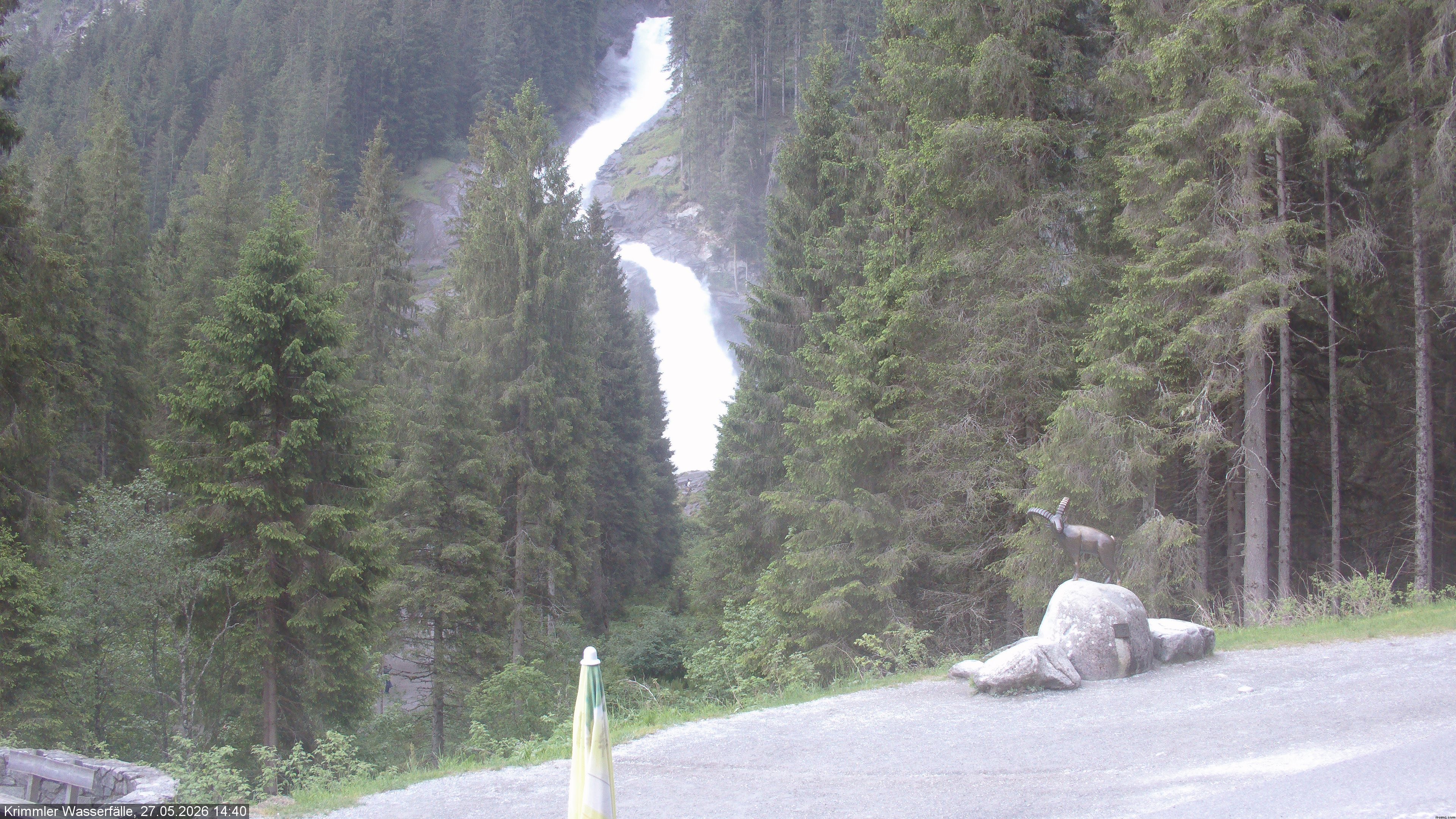 Archived image Webcam Hanke's Café - Krimml Waterfalls