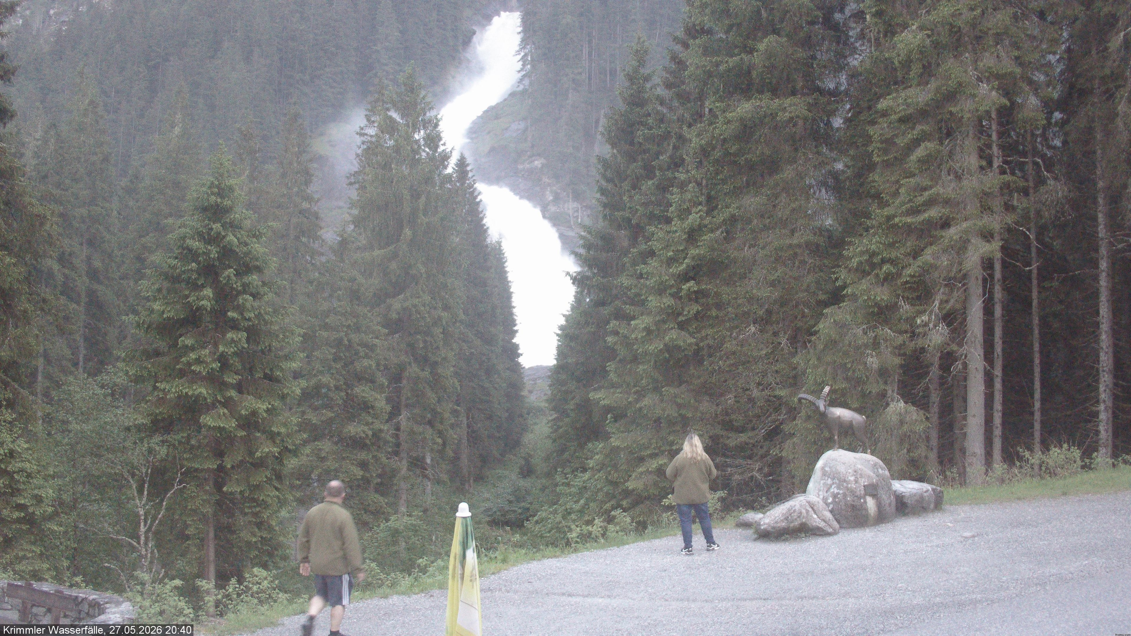 Archived image Webcam Hanke's Café - Krimml Waterfalls