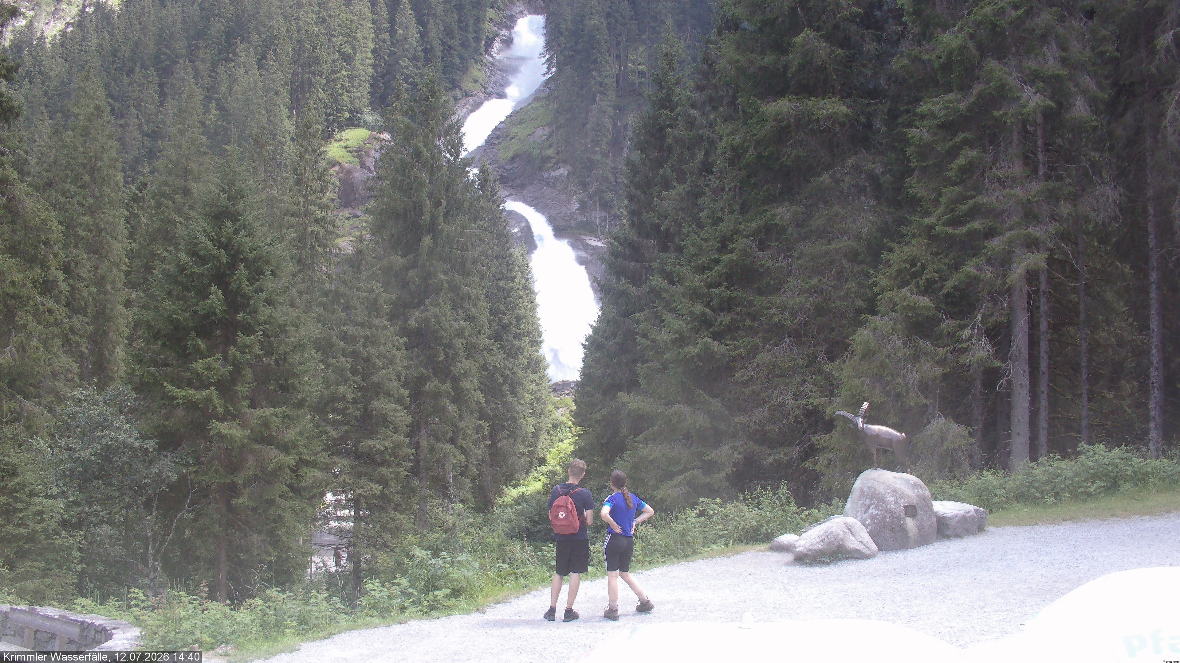 Archived image Webcam Hanke's Café - Krimml Waterfalls