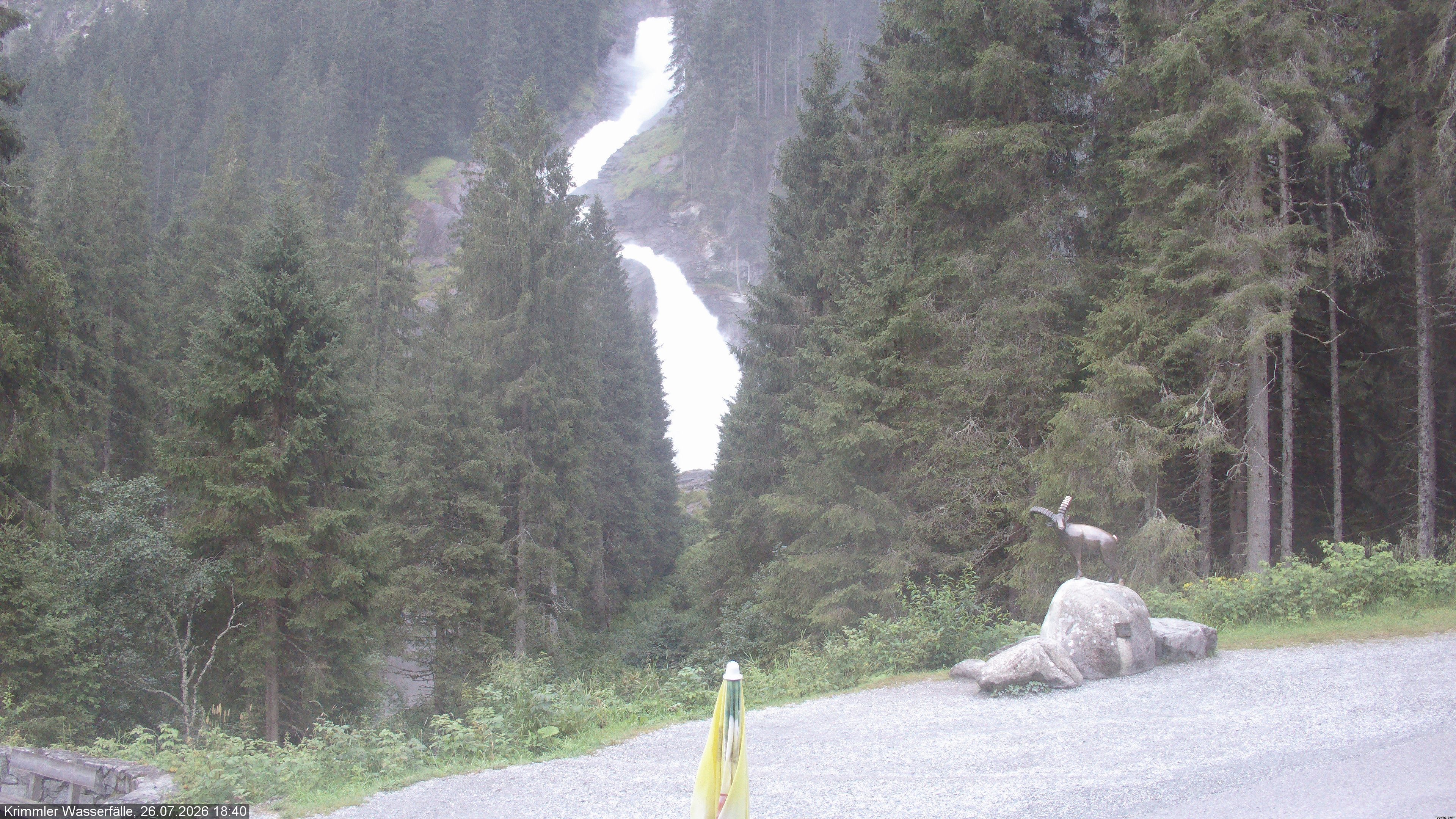 Archived image Webcam Hanke's Café - Krimml Waterfalls