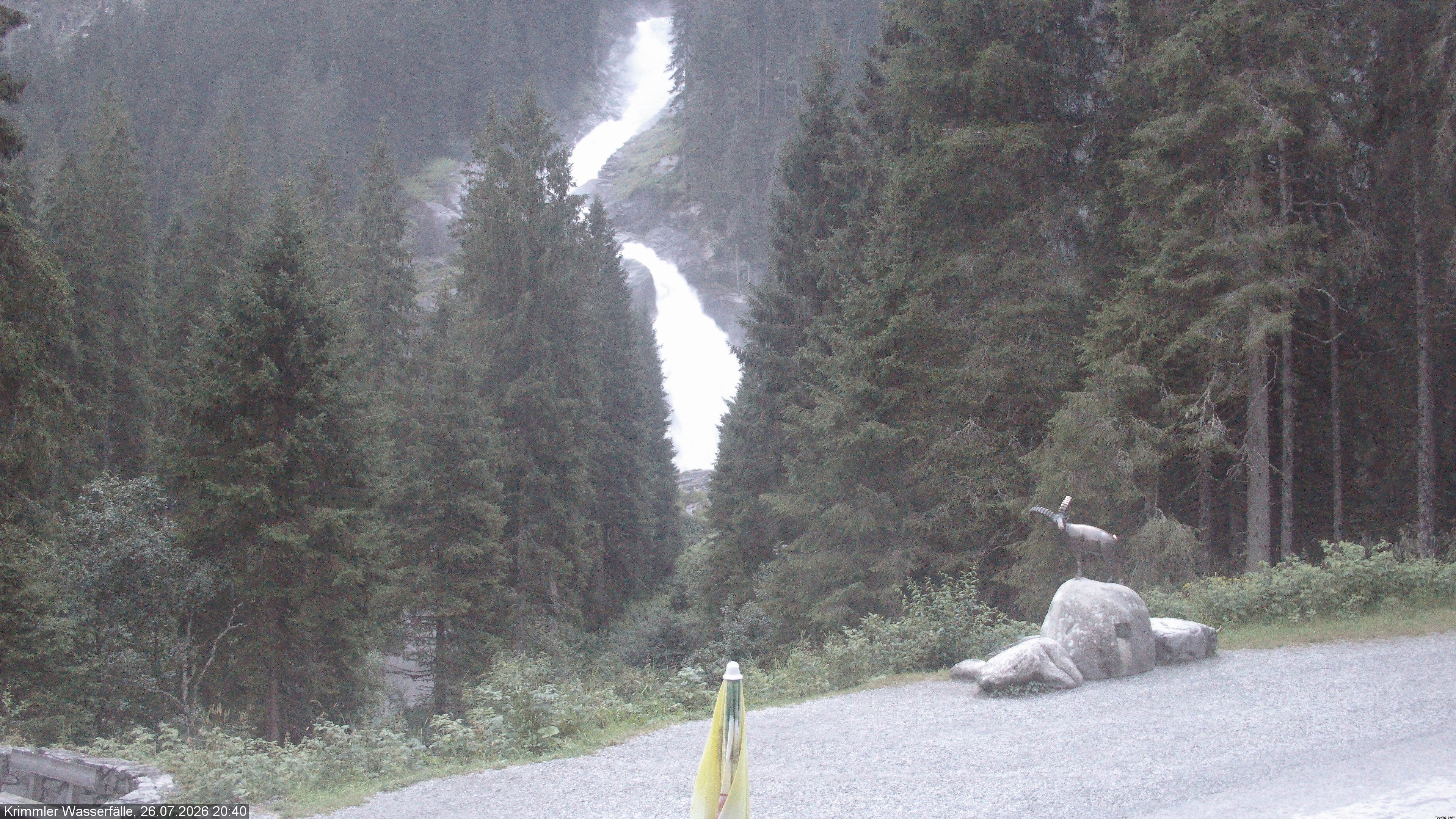 Archived image Webcam Hanke's Café - Krimml Waterfalls