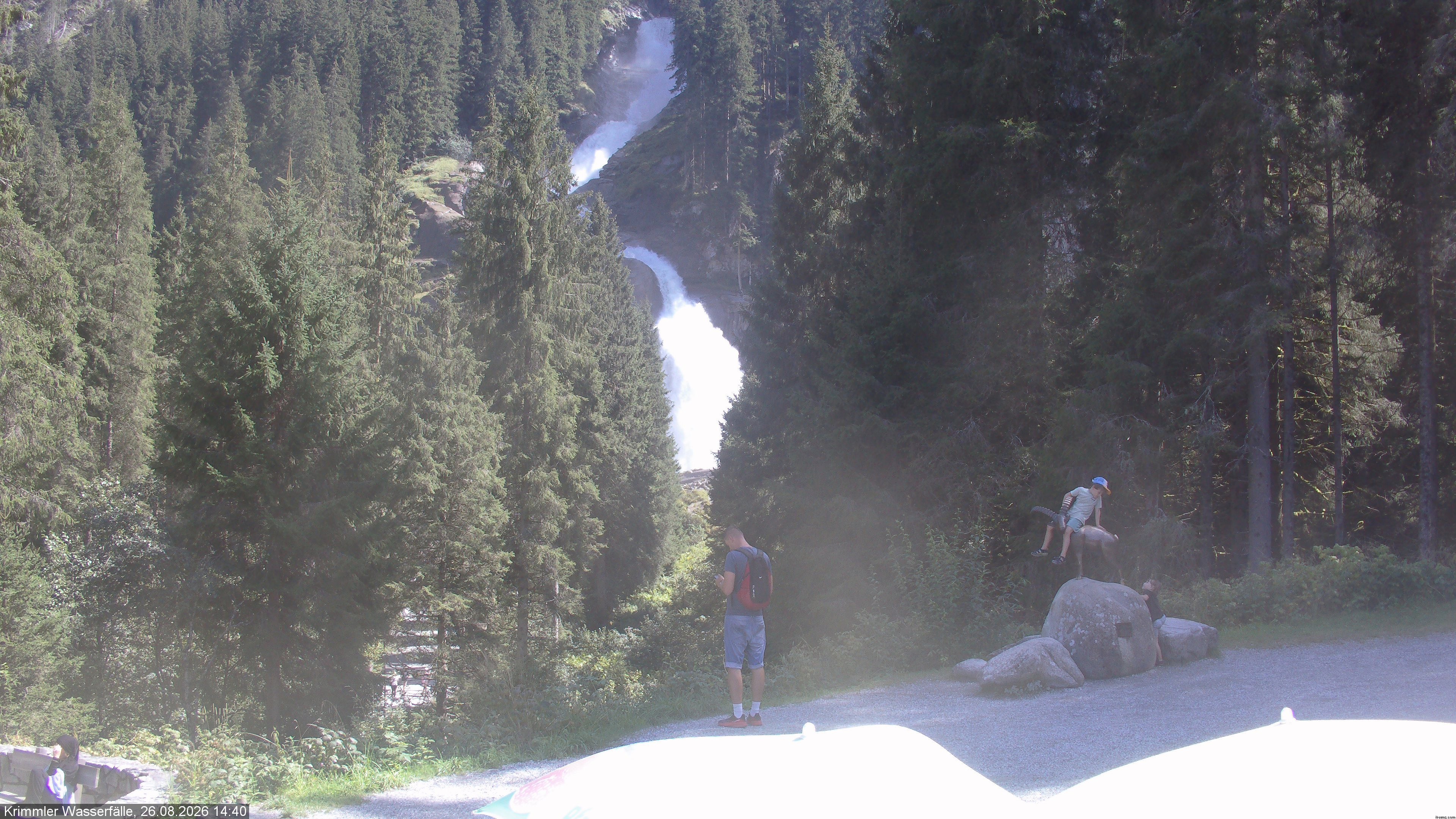 Archived image Webcam Hanke's Café - Krimml Waterfalls