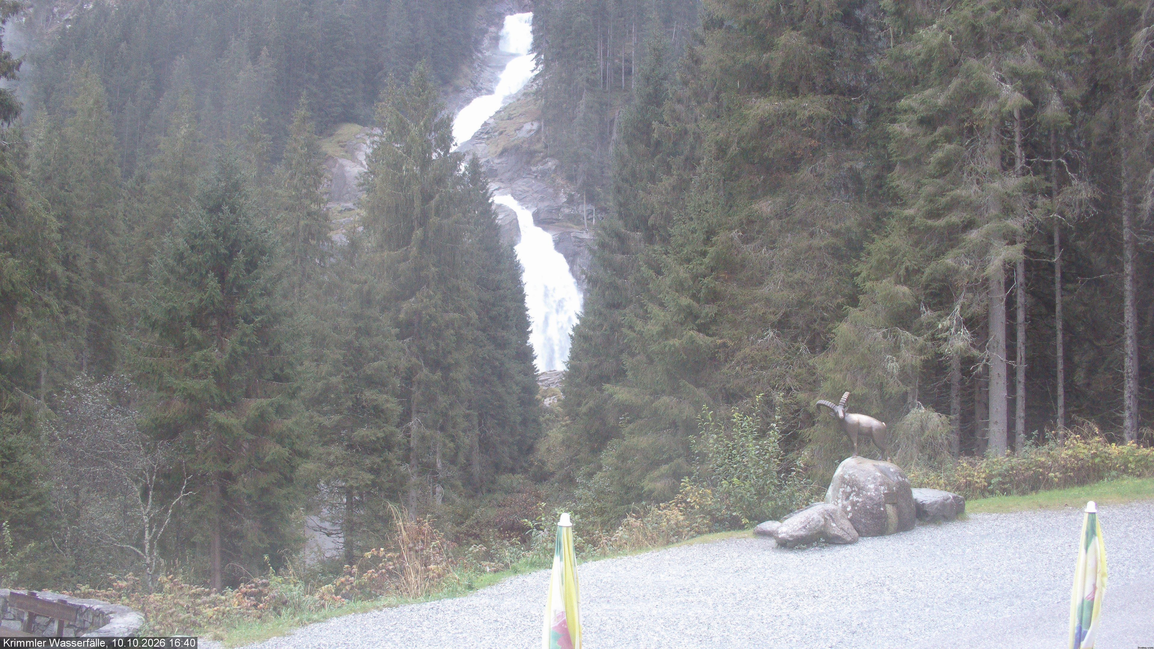 Archived image Webcam Hanke's Café - Krimml Waterfalls