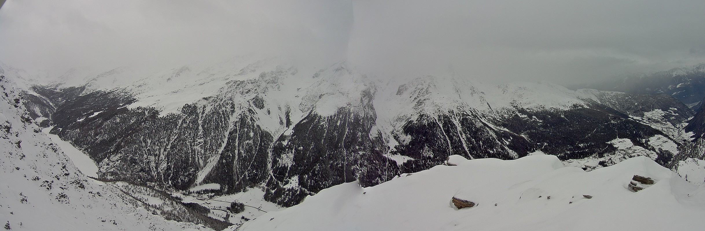 Archiv Foto Webcam Martelltal: Blick Zufrittsee