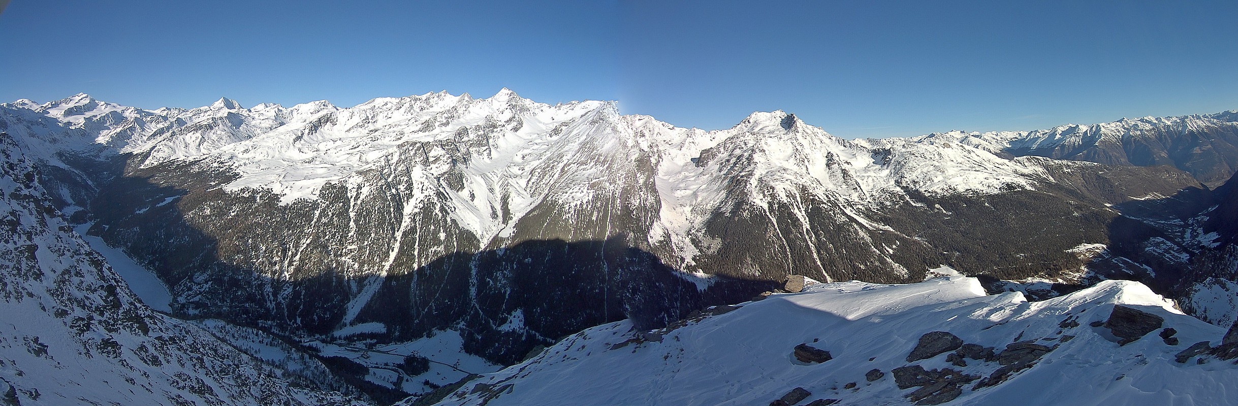 Archived image Webcam View at barrier lake Zufritt in Vinschgau Valley