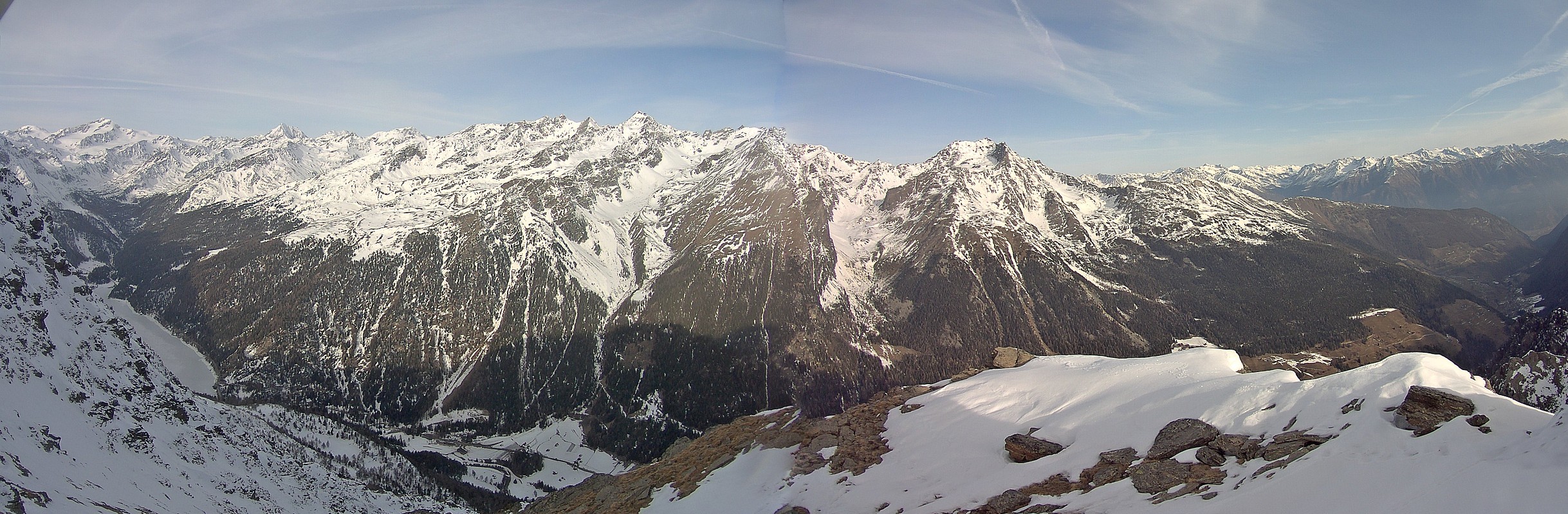 Archived image Webcam View at barrier lake Zufritt in Vinschgau Valley
