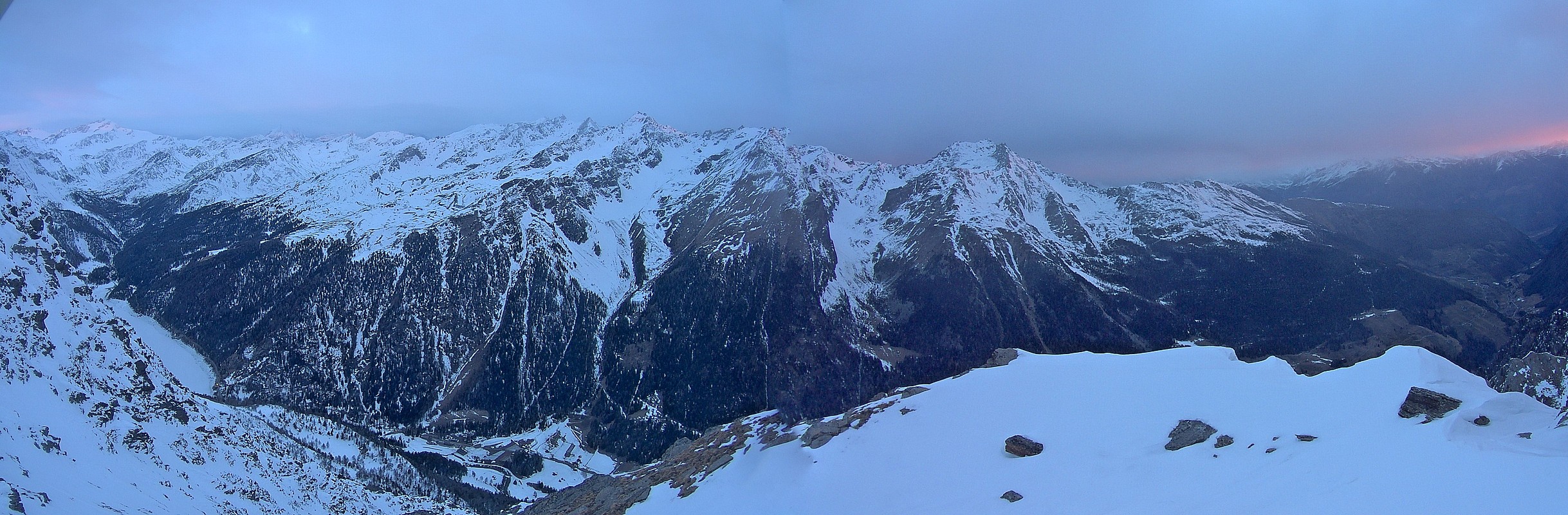 Archiv Foto Webcam Martelltal: Blick Zufrittsee