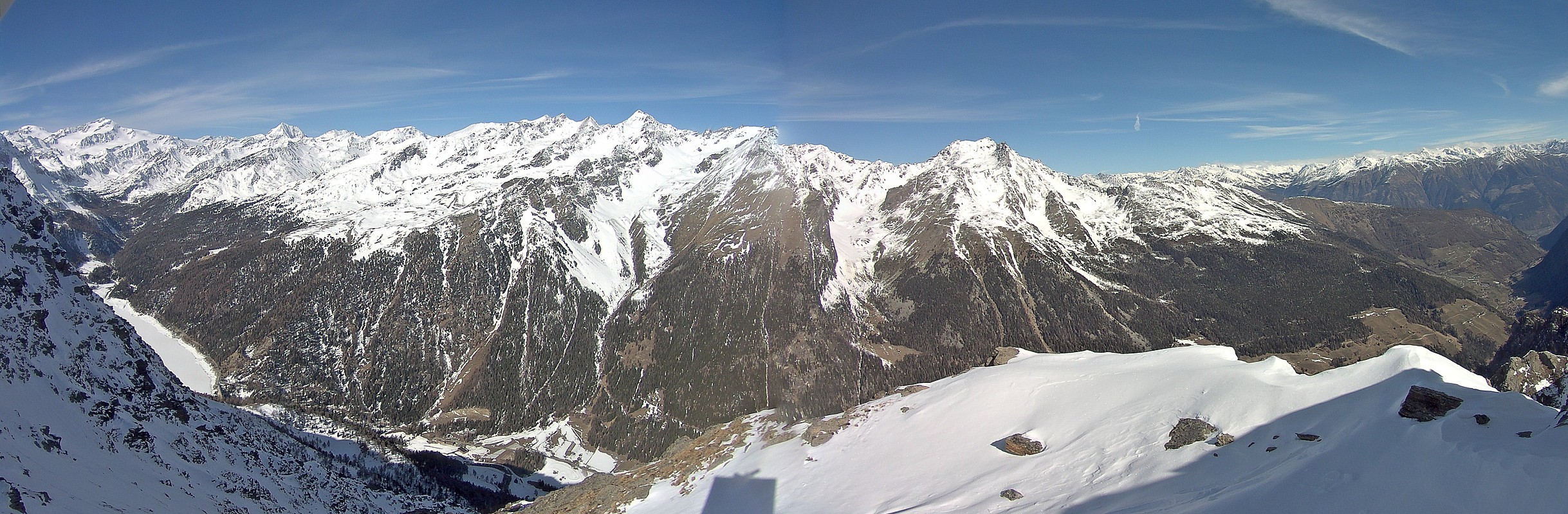 Archived image Webcam View at barrier lake Zufritt in Vinschgau Valley