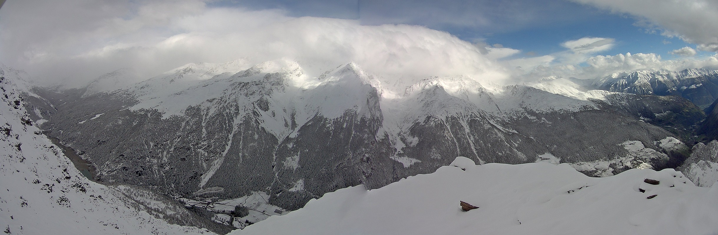 Archiv Foto Webcam Martelltal: Blick Zufrittsee