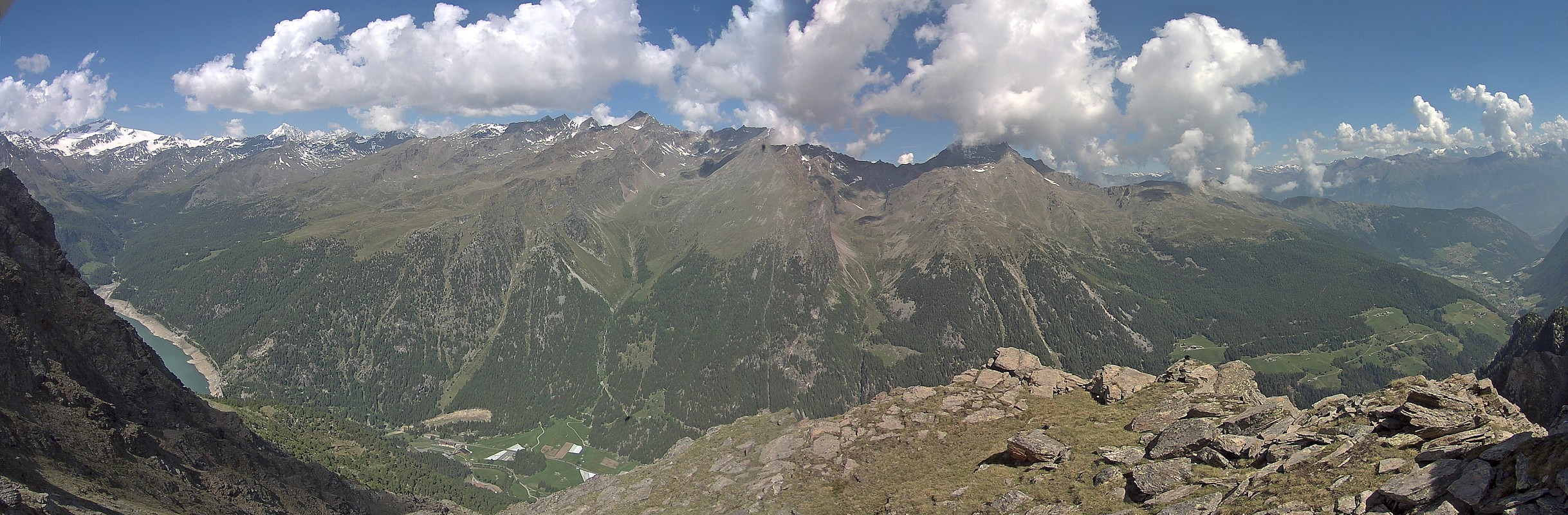 Archiv Foto Webcam Martelltal: Blick Zufrittsee