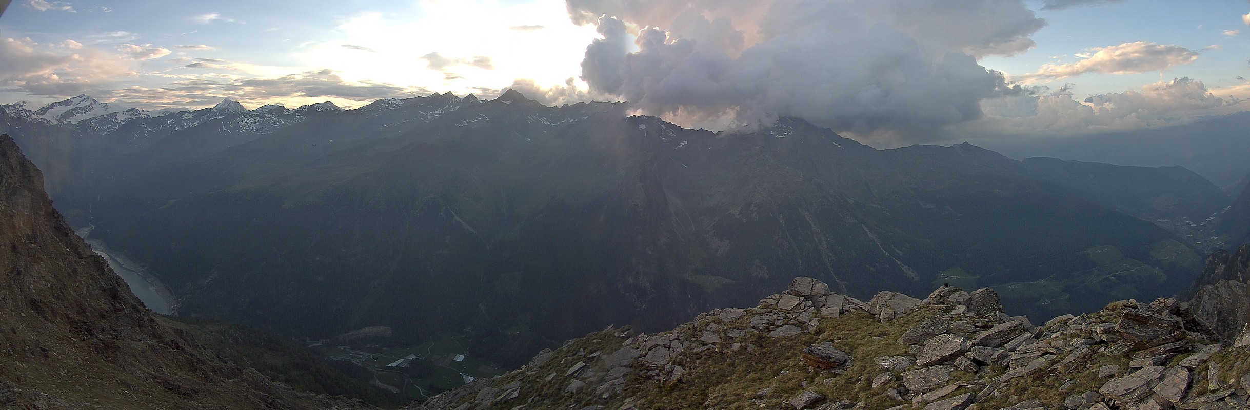 Archiv Foto Webcam Martelltal: Blick Zufrittsee