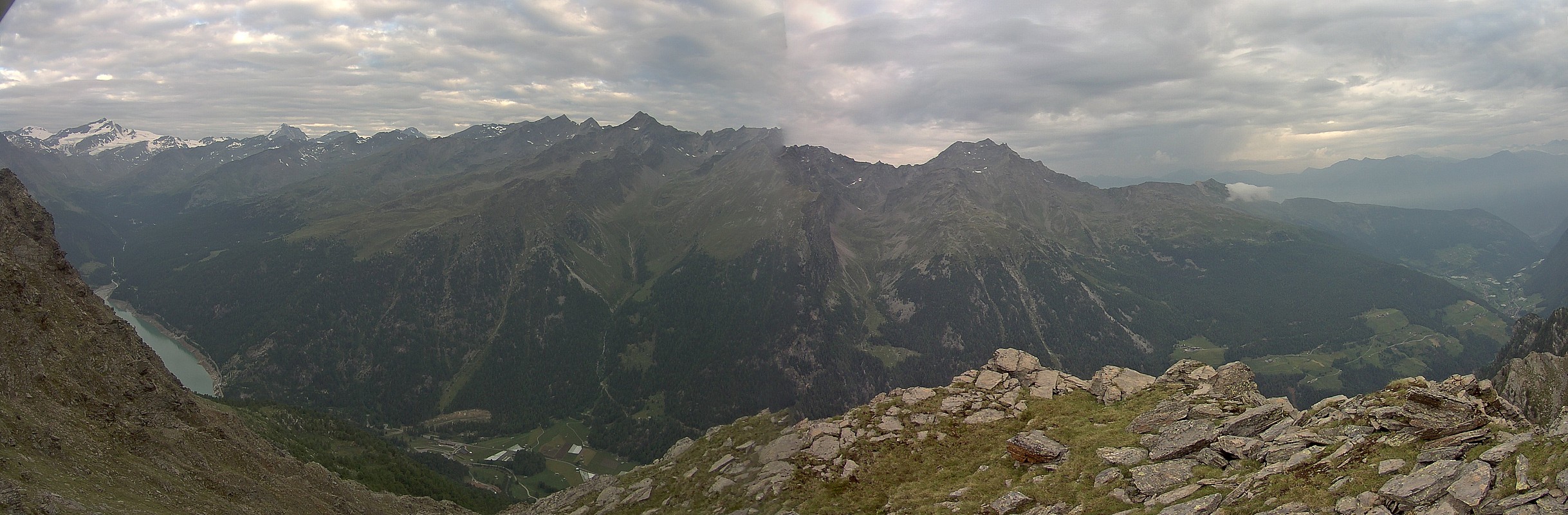 Archiv Foto Webcam Martelltal: Blick Zufrittsee