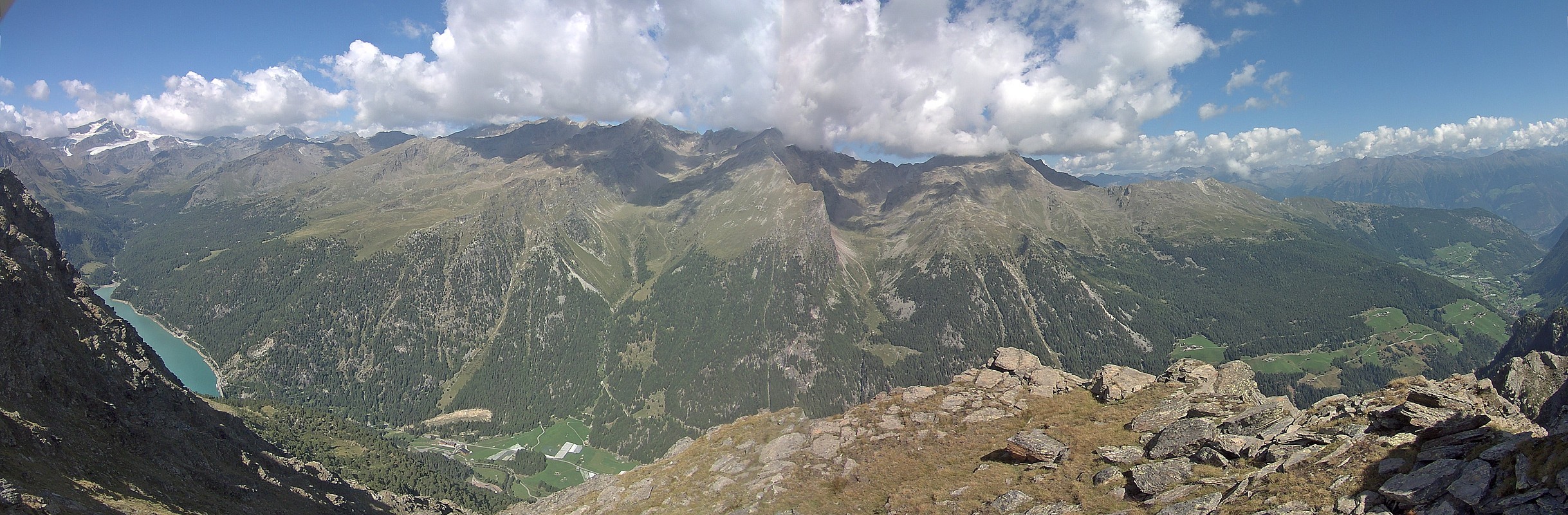 Archiv Foto Webcam Martelltal: Blick Zufrittsee
