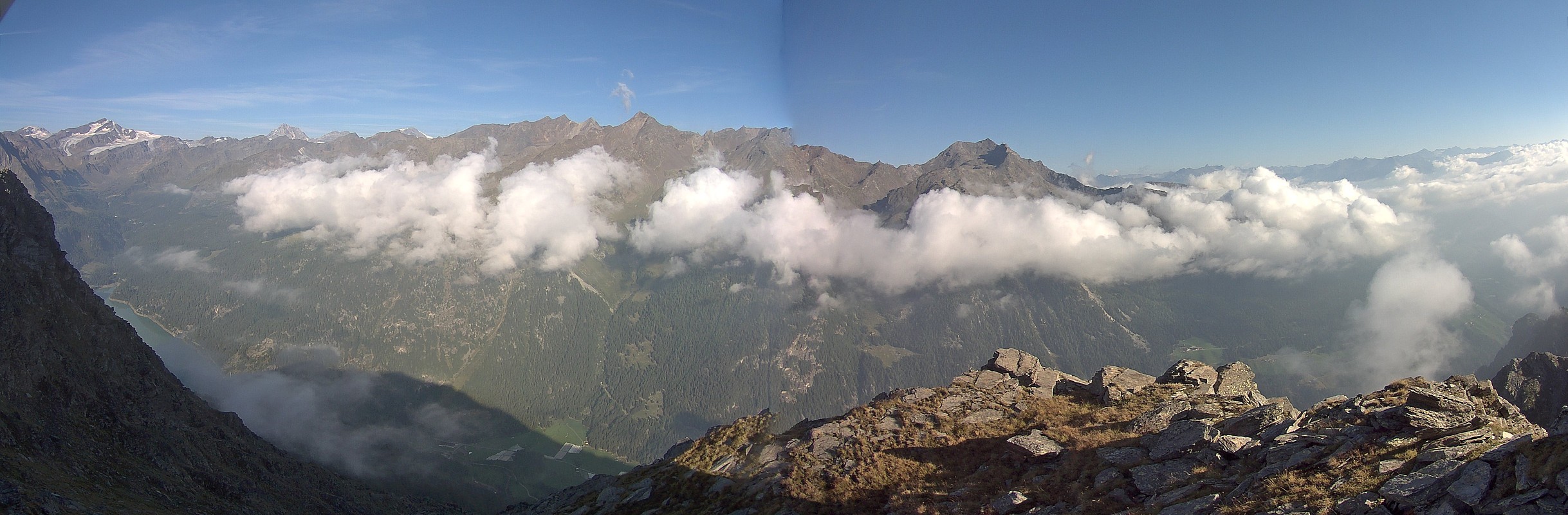 Archiv Foto Webcam Martelltal: Blick Zufrittsee