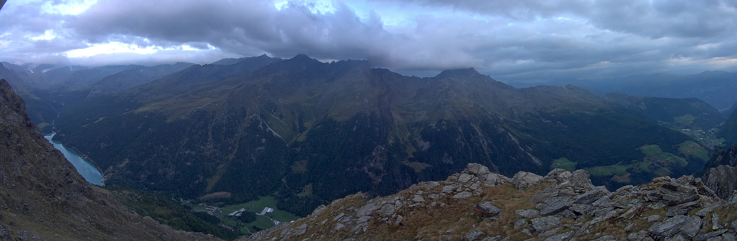 Archiv Foto Webcam Martelltal: Blick Zufrittsee