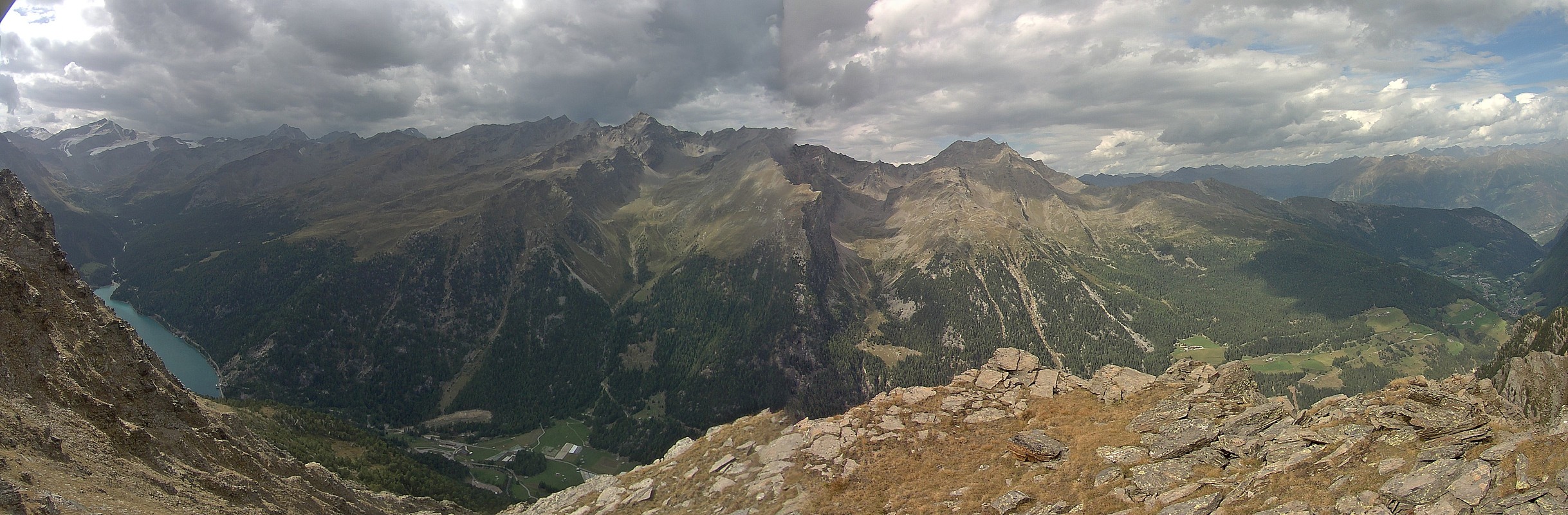 Archiv Foto Webcam Martelltal: Blick Zufrittsee