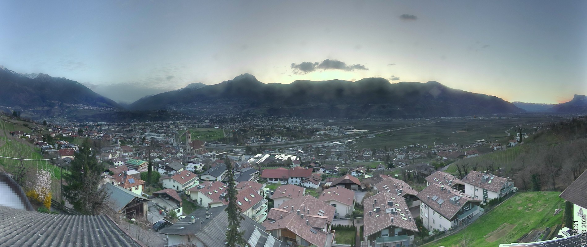 Archiv Foto Webcam Marling - Panorama