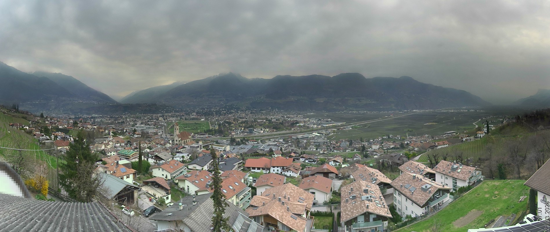 Archiv Foto Webcam Marling - Panorama