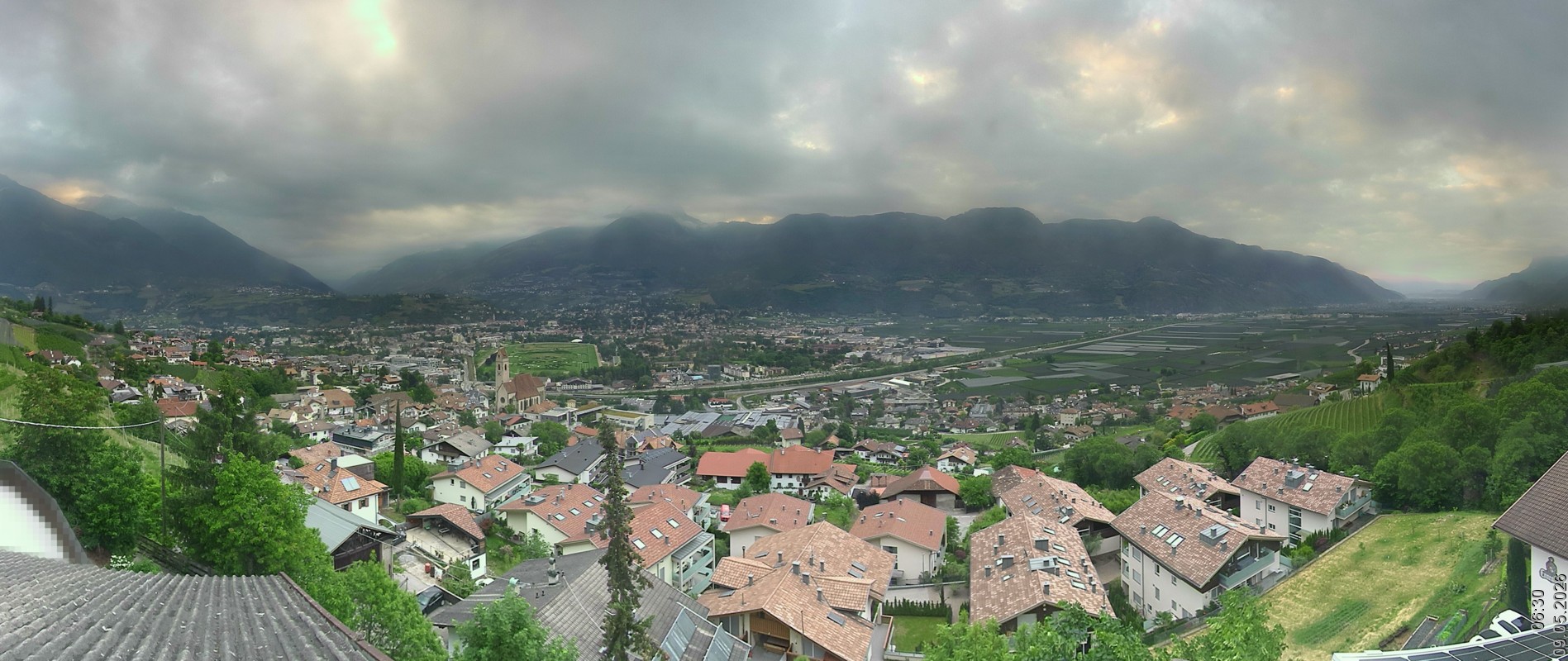 Archiv Foto Webcam Marling - Panorama