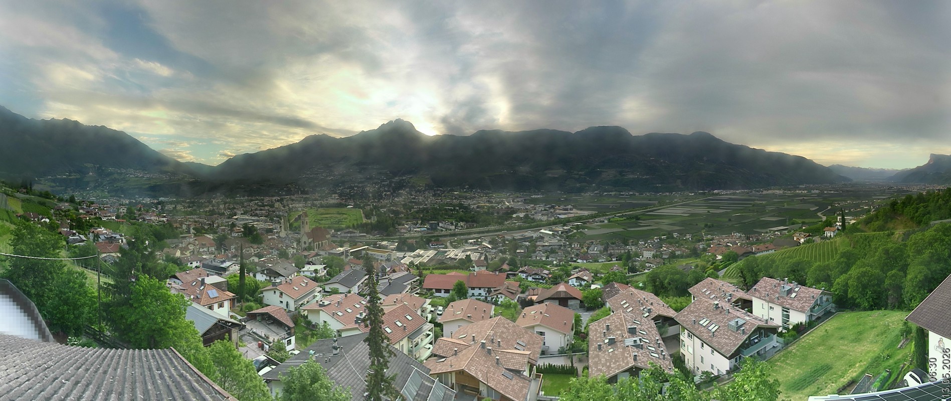 Archiv Foto Webcam Marling - Panorama