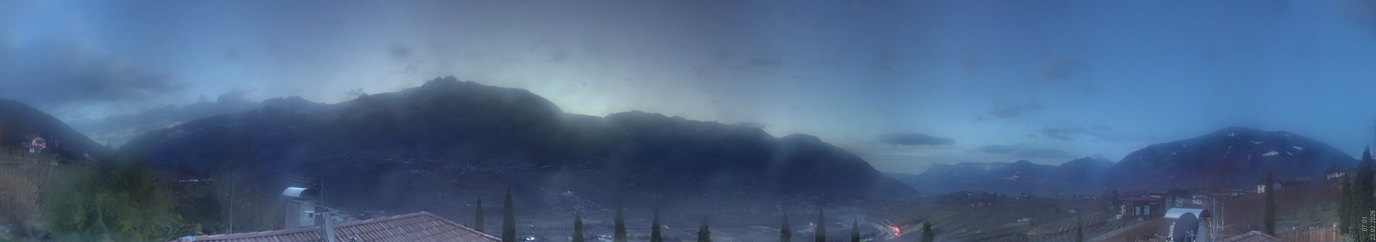 Archived image Webcam Schenna - South Tyrol