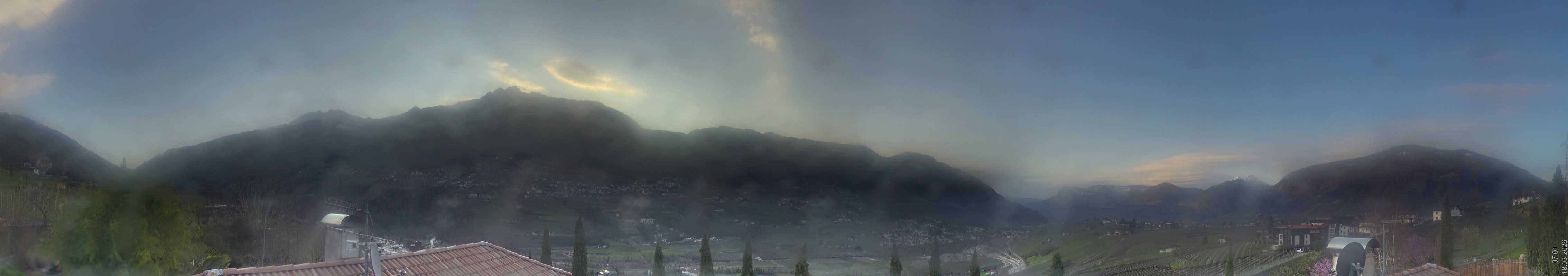Archived image Webcam Schenna - South Tyrol