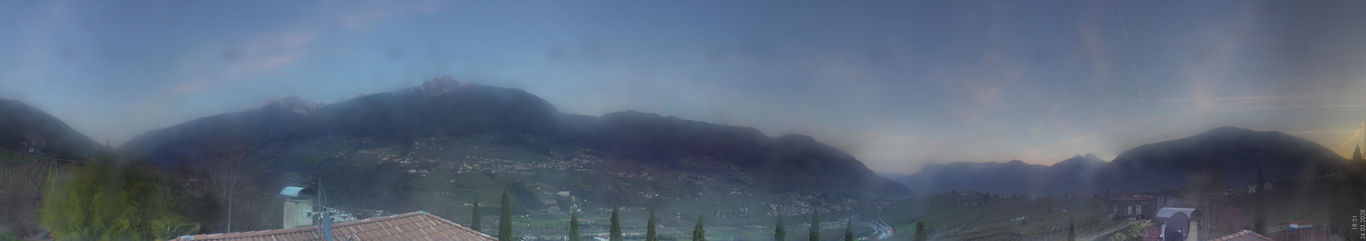 Archived image Webcam Schenna - South Tyrol