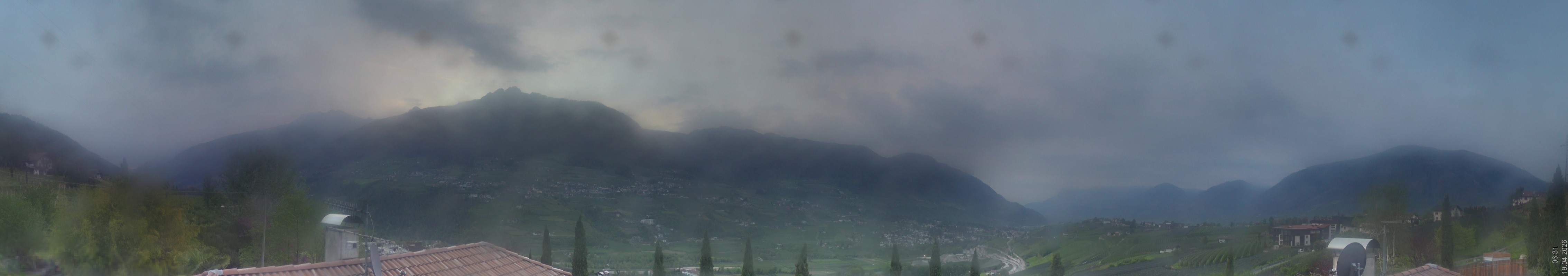 Archived image Webcam Schenna - South Tyrol