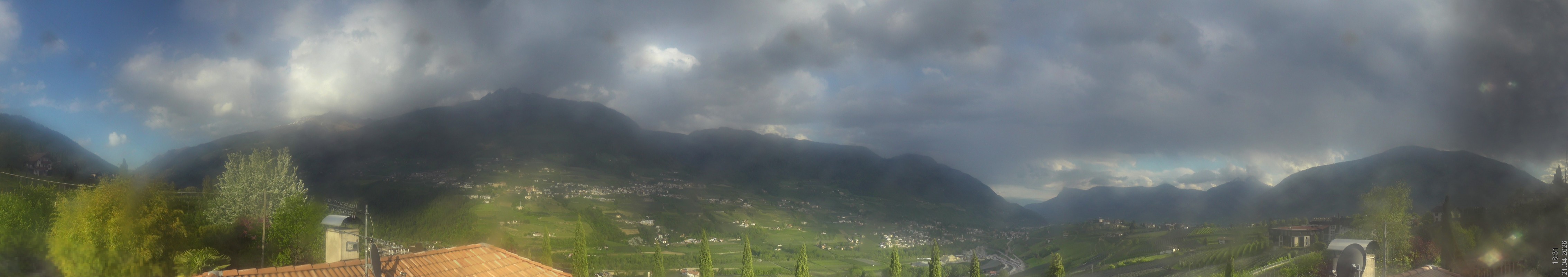 Archiv Foto Webcam Panorama Schenna