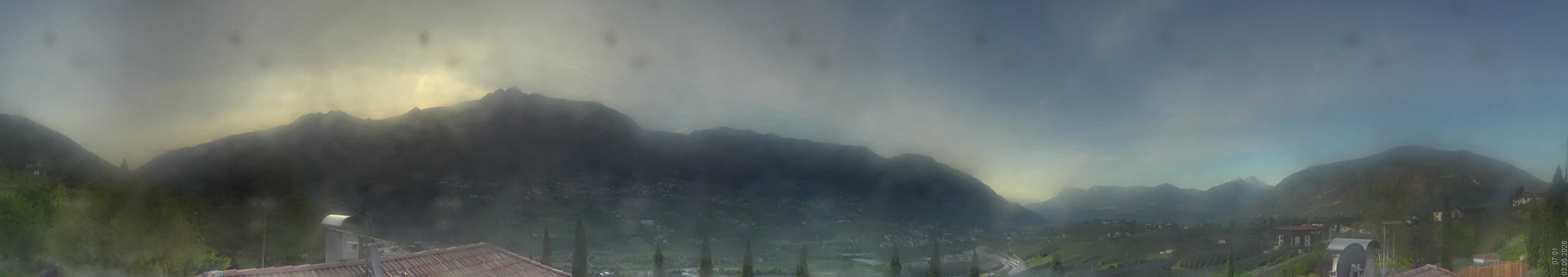 Archived image Webcam Schenna - South Tyrol